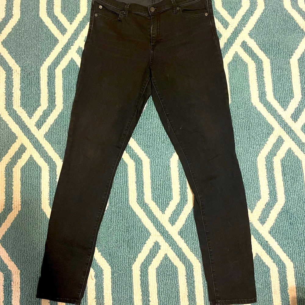 Gap black skinny jeans